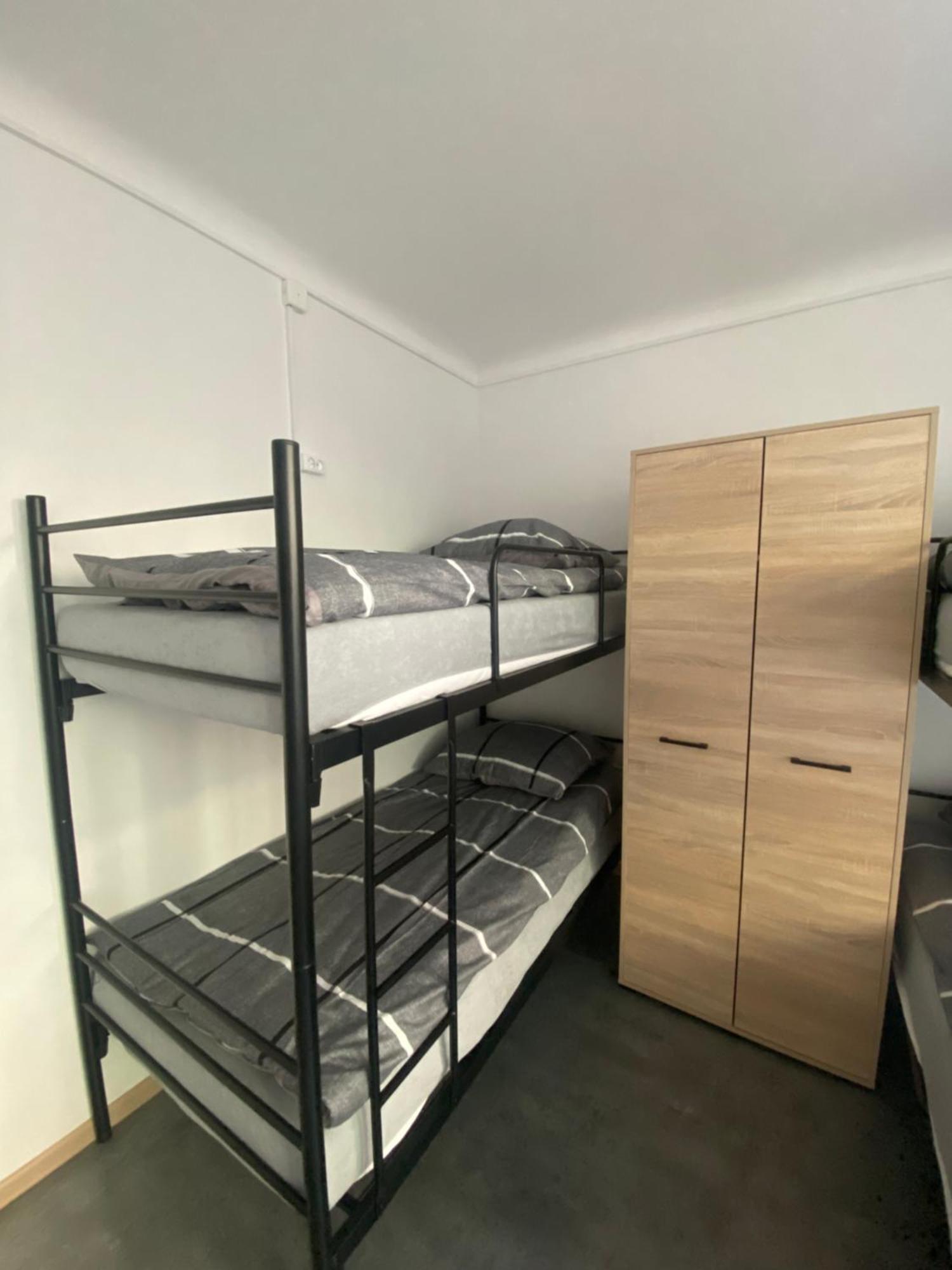 Hostel Harmonia Varşova Dış mekan fotoğraf